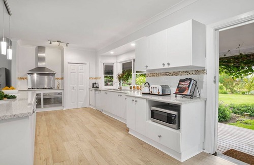 Fitzroy Falls House | Silver Cloud - STAY 3 PAY 2!