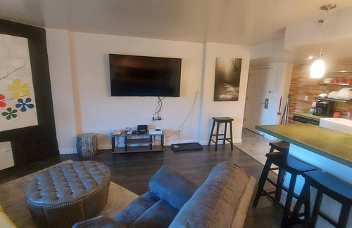 Snowshoe Condo | Silver Creek 2 BR Condo, No Cleaning Fees, A/C, Pool/Hot Tub