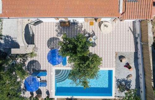 Frantzeskiana Metochia Villa | Silver Gem Villa with private pool