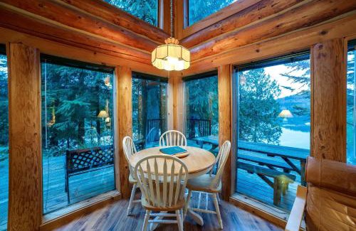 Maple Falls House | Silver Lake Cabin #97 - Lakeside - Dock - Pets Ok