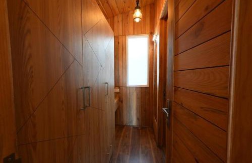 Mukteshwar Ski Chalet | Silver Linings Cottage Mukteshwar by Travelcults