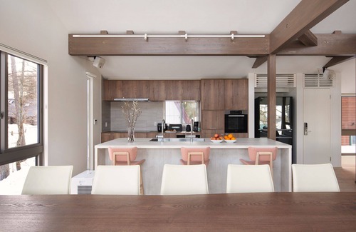 Echo Land Ski Chalet | Silver Maple Chalet