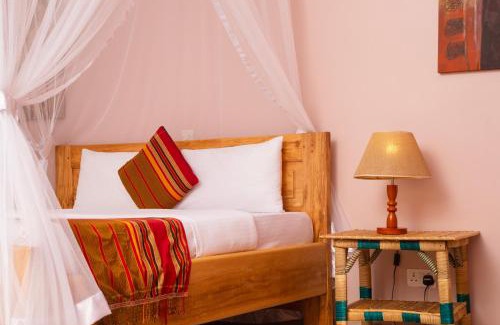 Fort Portal House | SILVER OAKS HOTEL Boma