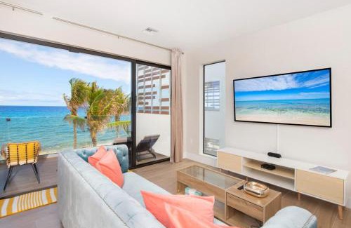 Old Man Bay House | Silver Reef 2 Oceanfront Condo