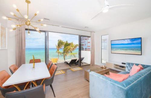Old Man Bay House | Silver Reef 2 Oceanfront Condo