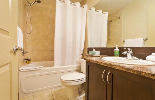 East Kootenay Apartment | Silver Rock by StayIn