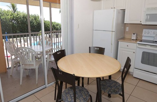 Whitney Beach Condo | Silver Sands 1BR–Gulfside Comfort on Longboat Key #255 Resort by RVA