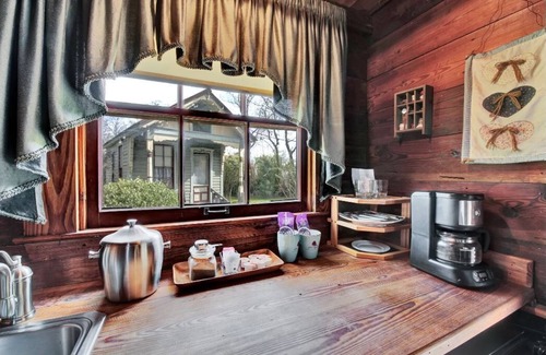 Pasadena Bed & Breakfast | Silver Sycamore