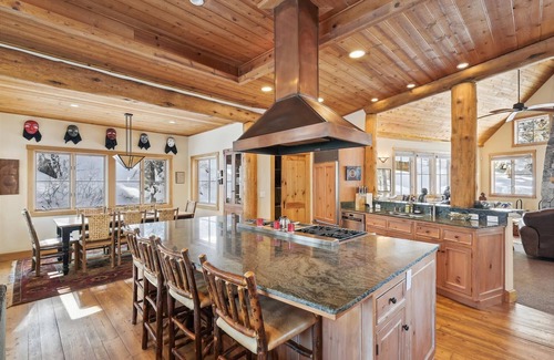 Olympic Valley House | Silverado Lodge at Palisades - 4BR w/Private Hot Tub, Ski Shuttle & Pet-Friendly!