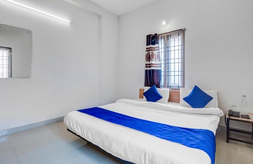 Kovilambakkam Hotel | SilverKey Executive Stays 26472 Pallikaranai