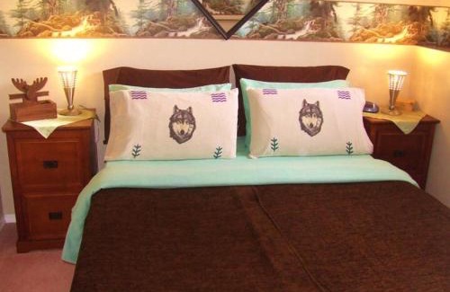 Smithers Bed & Breakfast | Silvern Lake Trail Bed and Breakfast