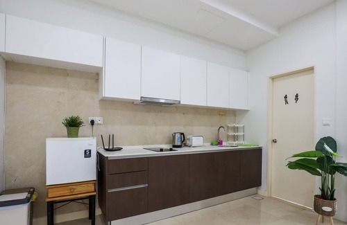 Taman Melaka Raya Apartment | Silverscape Deluxe Melaka by I Housing