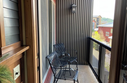 Kellogg Condo | Silverside Chalet: Family-friendly 1BDRM condo next to the waterpark and gondola