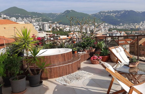 Ghazir Apartment | Silvia's romantic loft, 24h electricity, private jacuzzi