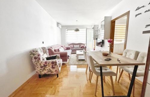 Alipasin Most Apartment | Simanic Appartment