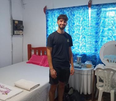 Likuri Island Bed & Breakfast | Simeli homestay