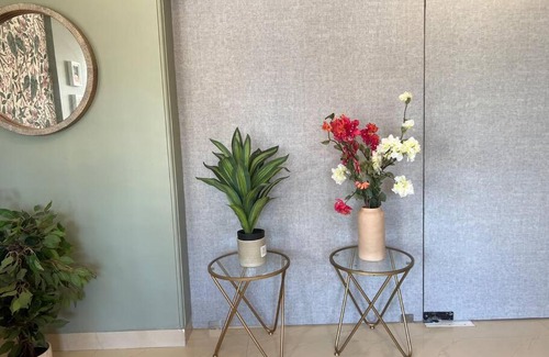 Bandra West Apartment | Simon Lydia 5 - A Sunlit Charm in Bandra, Pali Village by Connekt Homes