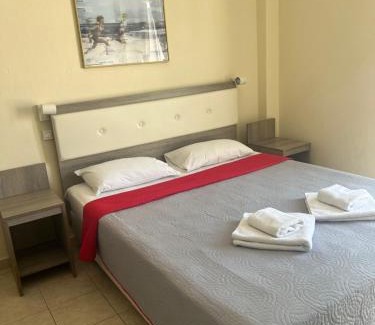 Haniotis Hotel | SimOtel Ermis