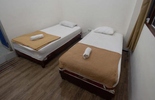 Kudus Hotel | SIMPANG 7 RESIDENCE