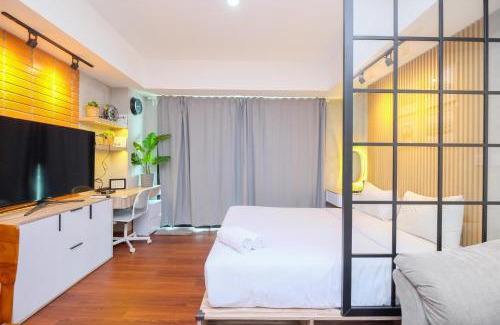 Mampang Prapatan Apartment | Simple and Comfort Studio Apartment at Nine Residence By Travelio