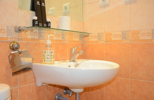 Kelapa Gading Barat Apartment | Simple and Comfortable 2BR at City Home MOI Apartment