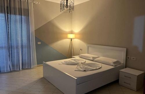 Orikum Apartment | Simple Apartment