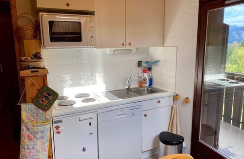 La Clusaz Apartment | Simple duplex with parking in La Clusaz