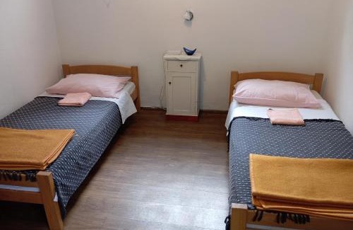 Kraljevica Apartment | Simple room for 2 with bathroom close to the sea
