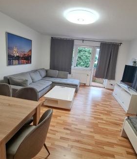 Rhein-Erft-Kreis District Apartment | Simple Stay Pulheim