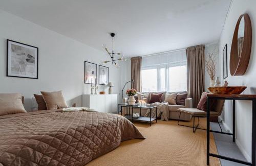 Katarina-Sofia Apartment | Simple studio in trendy Södermalm - construction work