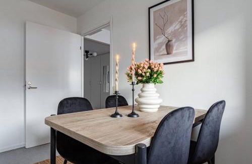 Katarina-Sofia Apartment | Simple studio in trendy Södermalm - construction work