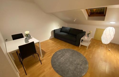 Weimerskirch Apartment | Simple studio near Kirchberg