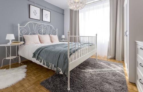 Cluj-Napoca Apartment | Simple white top floor apartment close to old town