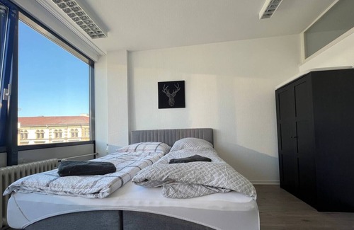 Karlsruhe City Centre Apartment | Simplex Apartments am Marktplatz | spacious
