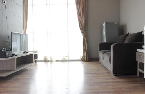 Cileunyi Apartment | Simply 1BR Apartment at Stanford Jatinangor By Travelio