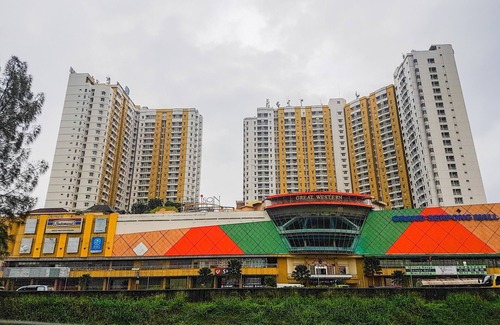 Panunggangan Utara Apartment | Simply and Cozy Pool View 2BR at Great Western Apartment
