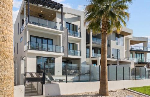 St. George House | Simply BeUTAHful at Desert Color (by Ember Stays)