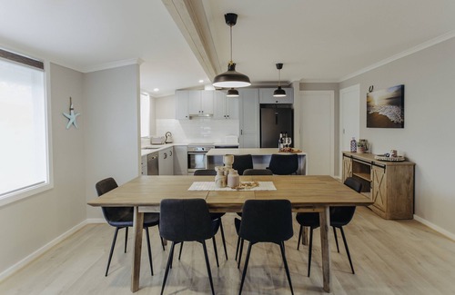 Dunsborough House | SIMPLY GORGEOUS & LOVINGLY RESTORED BEACH COTTAGE, BURSTING WITH CHARACTER