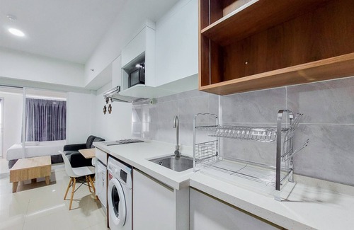 Pondok Aren Apartment | Simply Look And Comfort 1Br Tamansari Bintaro Mansion Apartment