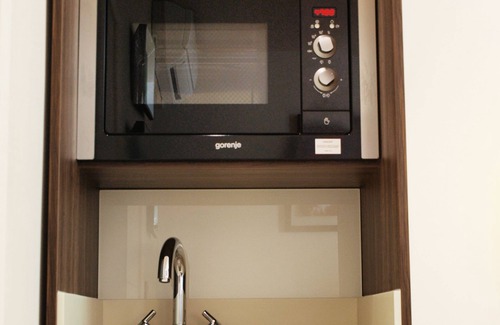 West Kensington House | Simply Rooms & Suites