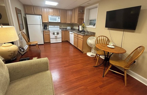 Collegedale Apartment | Simply Sunny Cozy 1 BR w/Patio