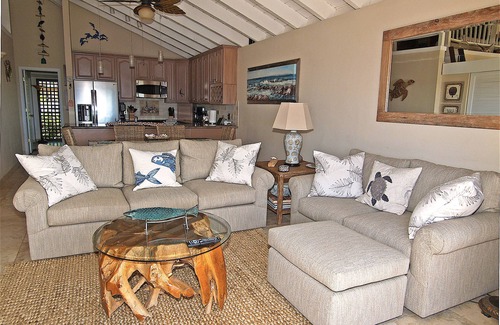 Maunaloa Condo | Simply the "Best" Condo on Molokai . Period! "Hale Ula Lani" Amazing Sunsets!