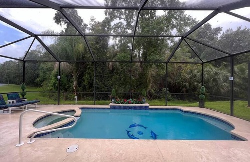 Kissimmee Villa | Simply the Best! Pool & Hot tub near Disney