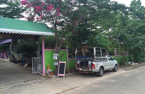 Koh Lan House | Sin U Rai Resort