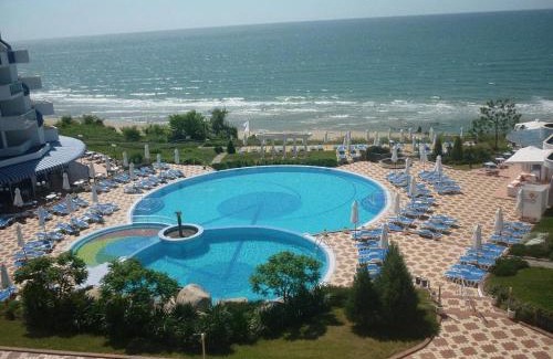 Sveti Vlas Hotel | Sineva Beach Hotel - All Inclusive