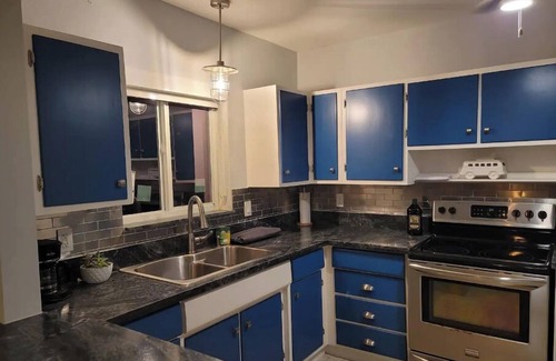 Palm Beach Shores House | Singer Island 2 bedroom w/free parking- no stairs (South unit)