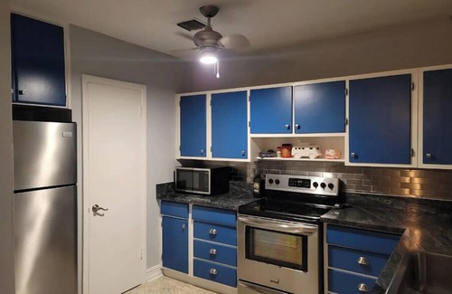 Palm Beach Shores House | Singer Island 2 bedroom w/free parking- no stairs (North unit)