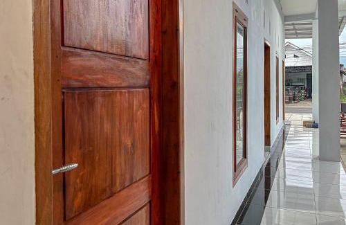Pacitan Hotel | Singgahan Guest House Pacitan Mitra RedDoorz