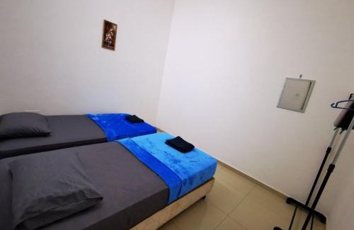 Balok House | SinggahSini Homestay Balok/Gebeng