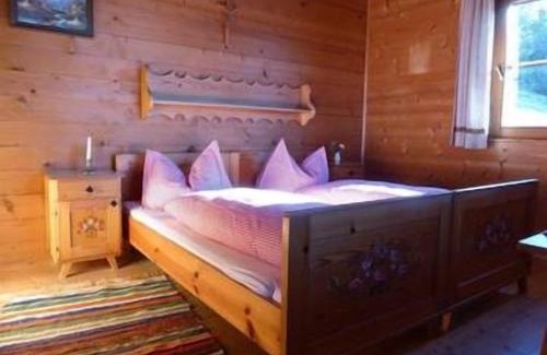 Vashist Hotel | Singh Saab Rooms & Cafe